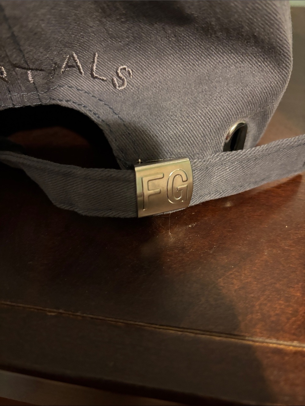 Essentials hat - Picture 3 of 4